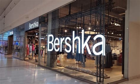 zwrot sklepowy bershka.